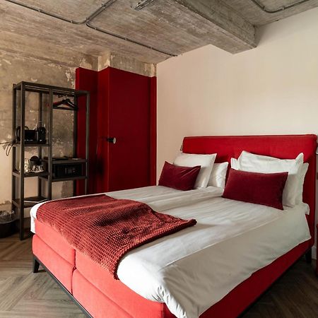 Bed, Bites & Business Hotel Rotterdam Bagian luar foto