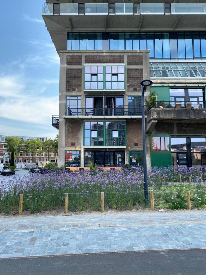 Bed, Bites & Business Hotel Rotterdam Bagian luar foto