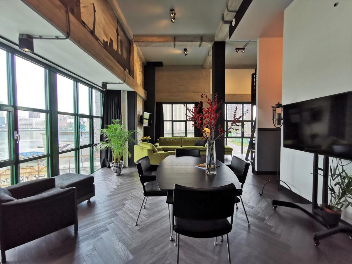 Bed, Bites & Business Hotel Rotterdam Bagian luar foto