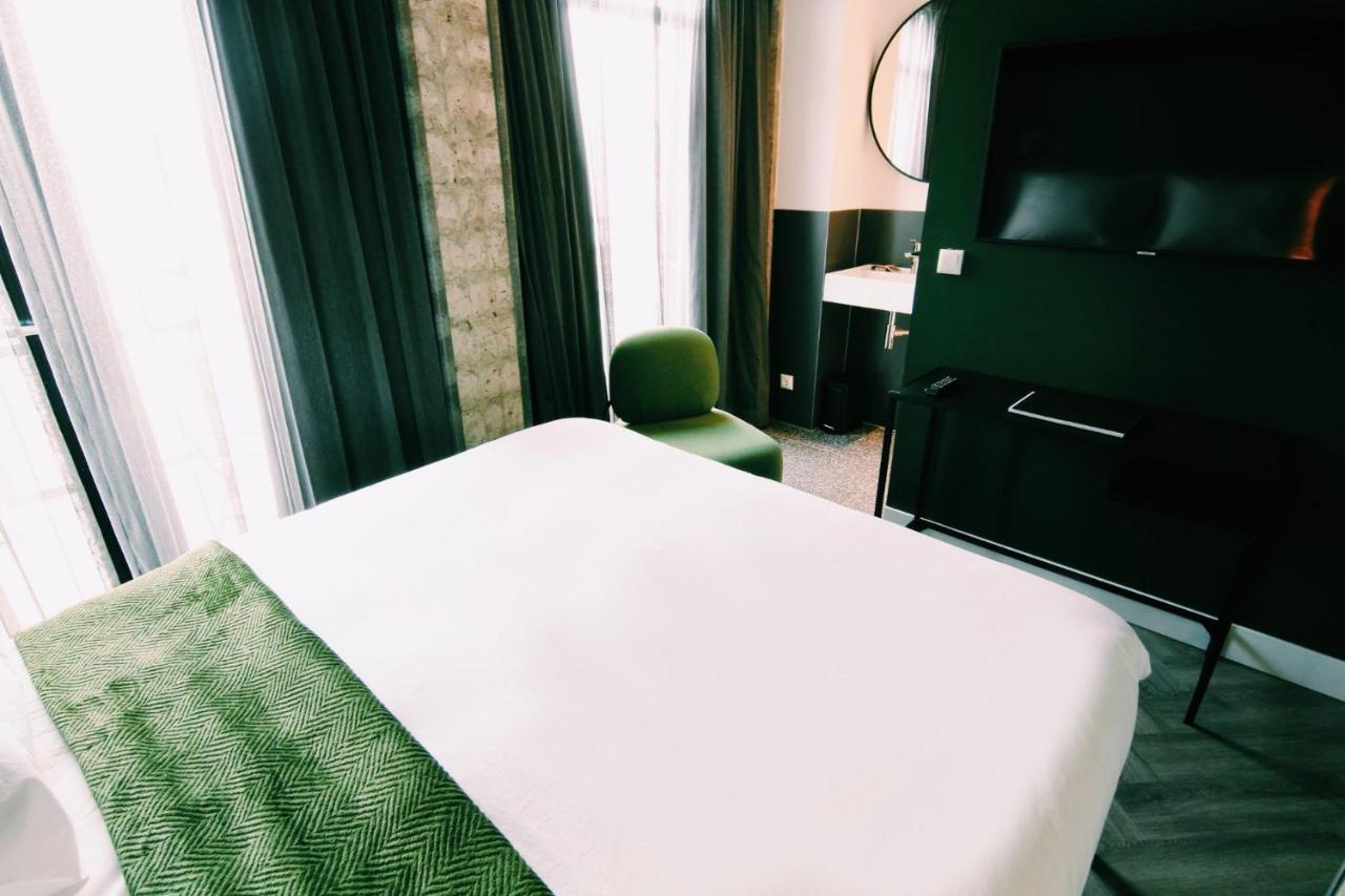 Bed, Bites & Business Hotel Rotterdam Bagian luar foto