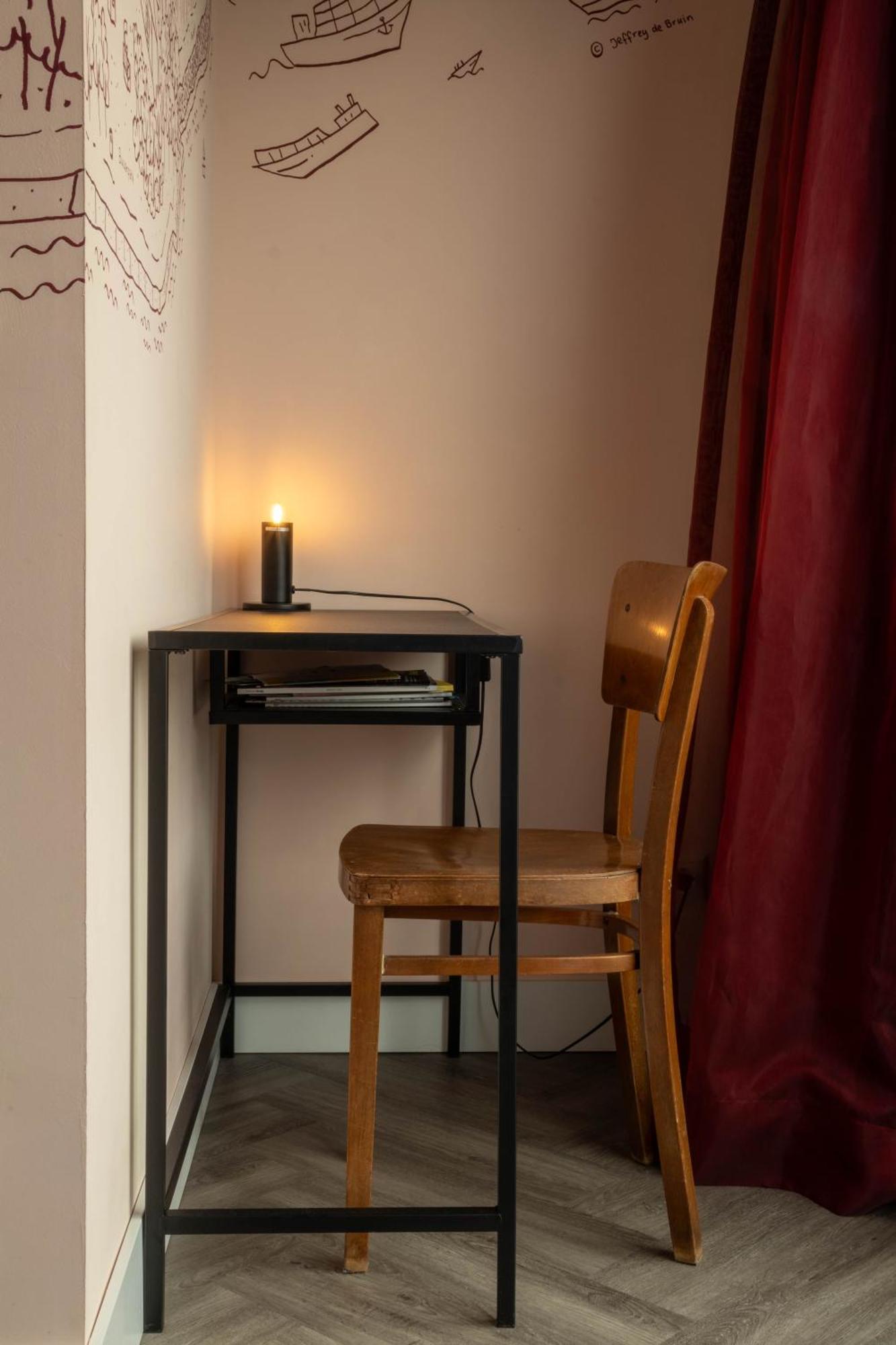 Bed, Bites & Business Hotel Rotterdam Ruang foto